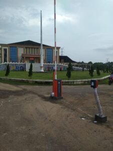 palang parkir DPRD JAMBI