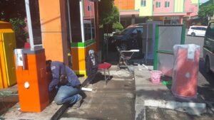 pemasangan sistem parkir manless RSDH Cianjur