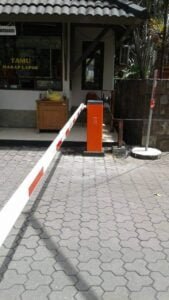 sistem palang parkir manless (43)