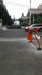 sistem palang parkir manless (8)