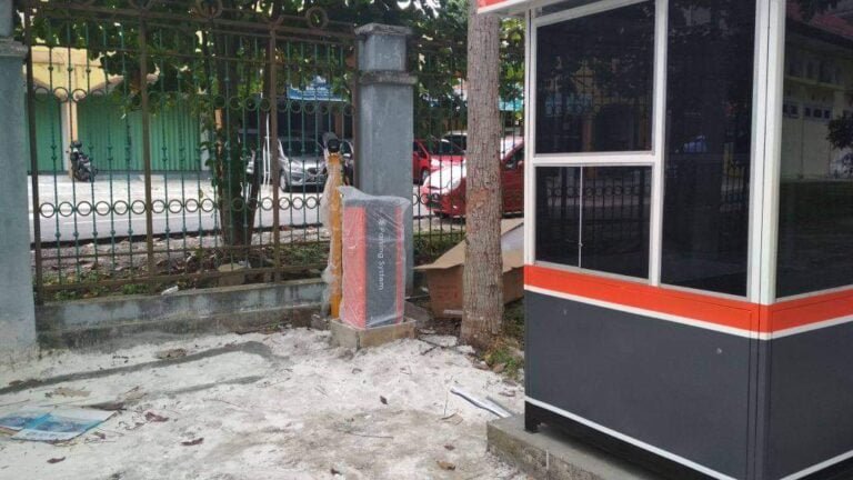 sistem palang parkir sekolah atau kampus (3)