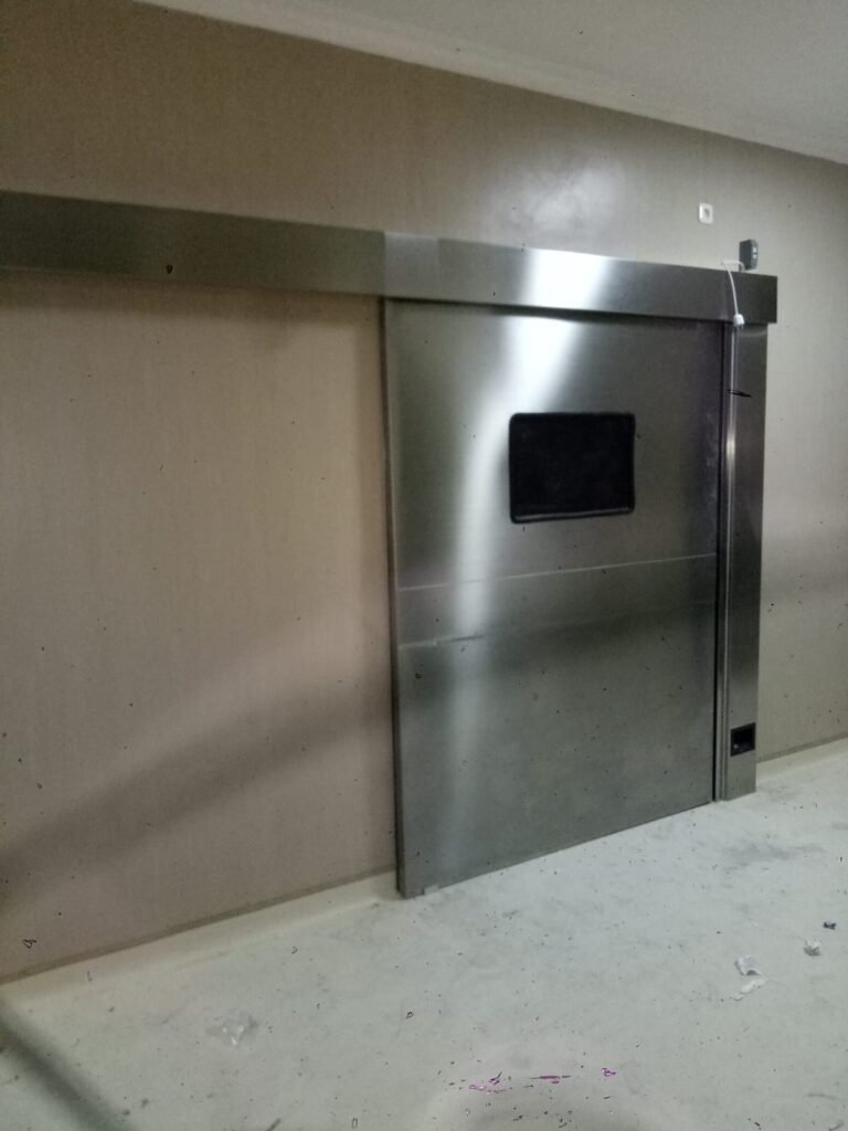 pintu hermetic: meningkatkan keamanan dan kebersihan dalam ruang operasi rumah sakit