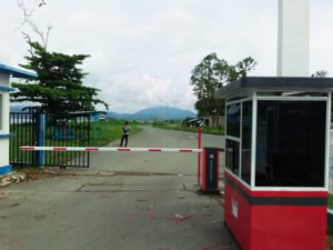 palang parkir pelabuhan bacan out