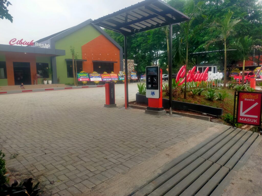 palang parkir seietm semi manles dan cashless 4