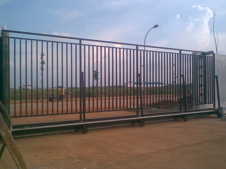 gate 4 marunda