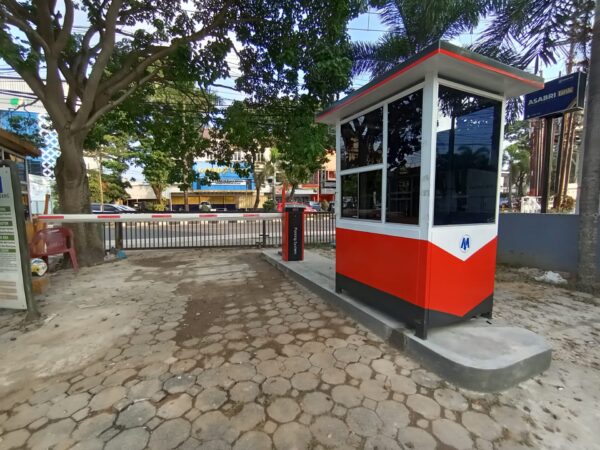 pemasangan sistem palang parkir palembang (1)