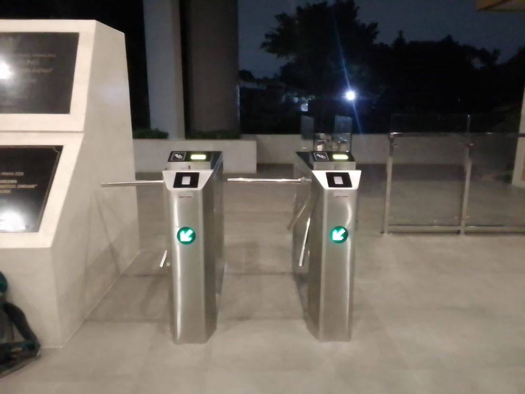 tripod turnstile wisata cashless (3)