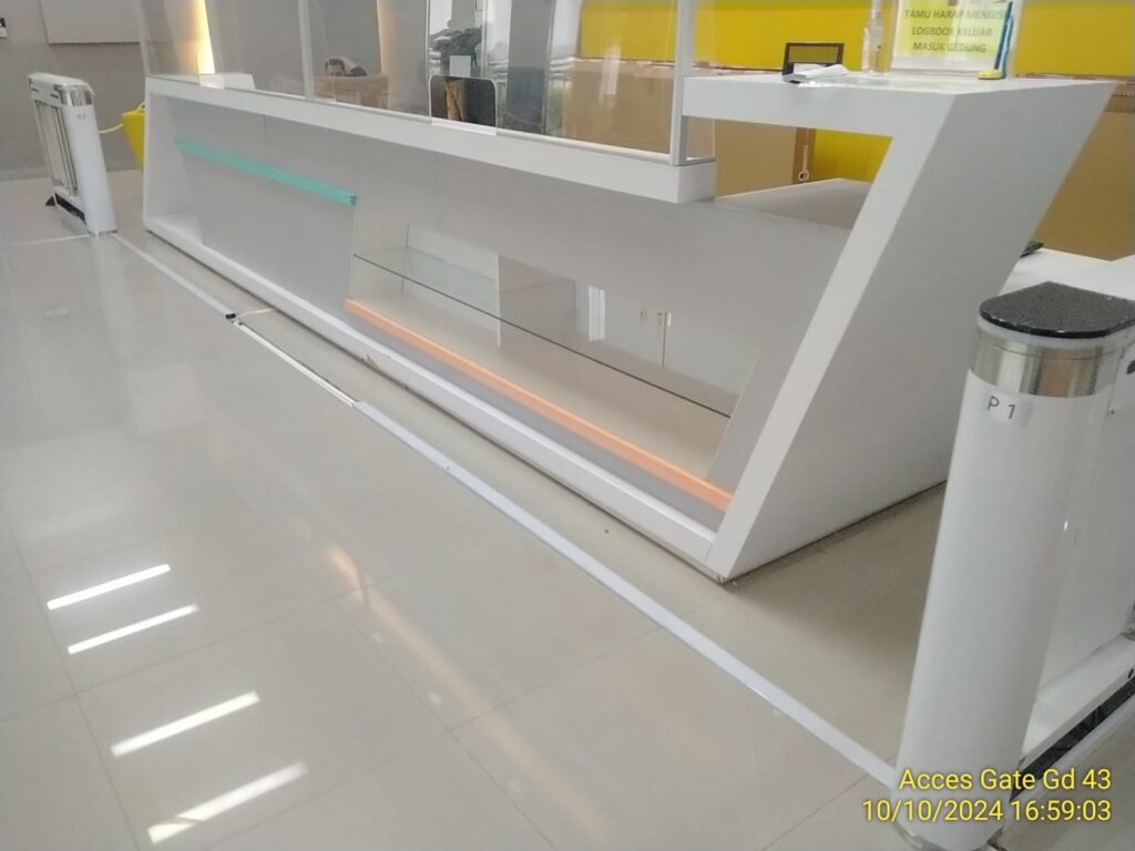 Pemasangan Automatic Speed Gate Akses (Swing Gate Barrier) di Kantor Biofarma Bandung