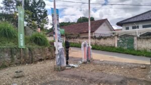 Pemasangan Palang Parkir Otomatis Perumahan Malaya Padalarang Bandung