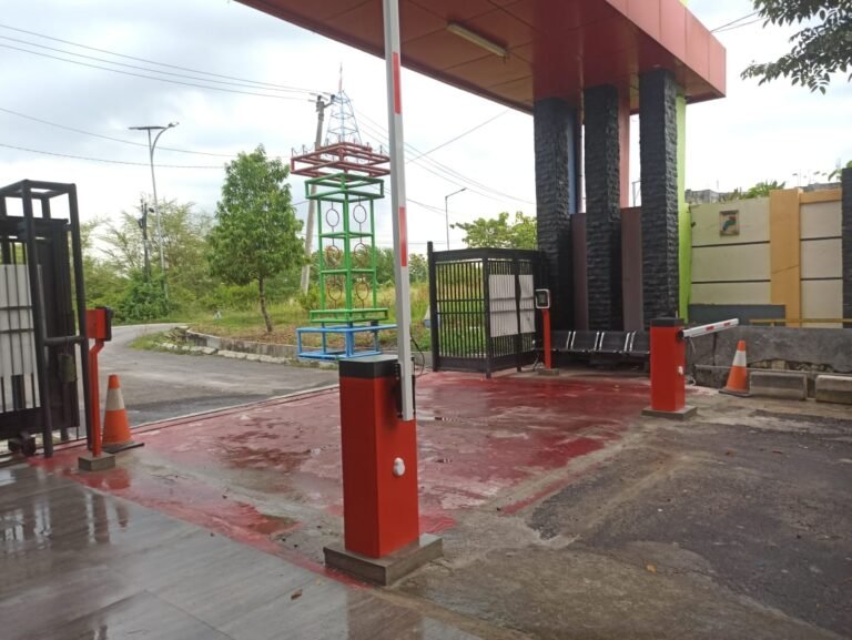 Palang parkir otomatis cepu ()