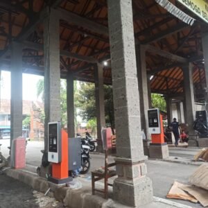 PT MSM Tiga Matra satria Palang parkir ()