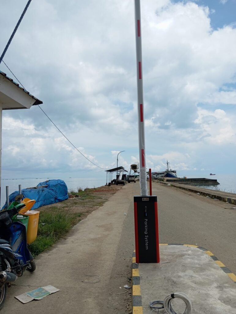 palang parkir pelabuhan ()
